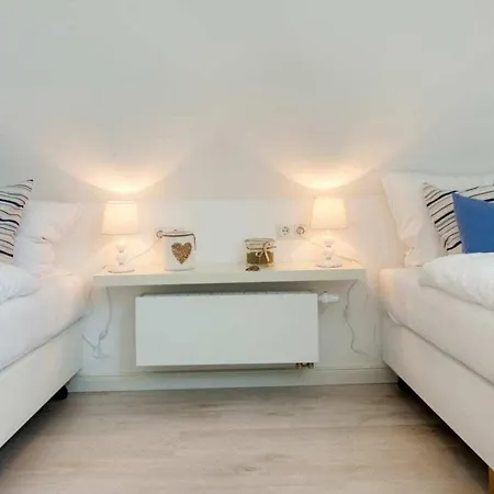 Holiday home Zingster Perlen Haus 2